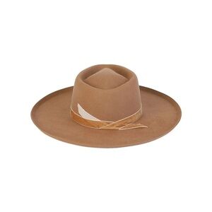 Lack of color Val hat new wtags small flaws